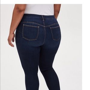 Torrid Bombshell Skinny Jeans, Dark Wash
